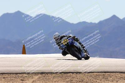 media/Dec-08-2024-CVMA (Sun) [[267e5a7075]]/Race 4-Amateur Supersport Middleweight/